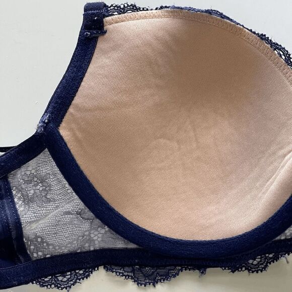 Betsey Johnson Navy Lace Push Up Bra, Size 34B - Picture 8 of 8
